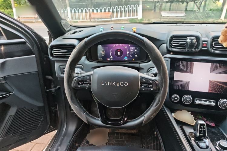 Used Lynk & Co 03 2021 2.0TD Automatic Trendy Champion Edition Steering Wheel