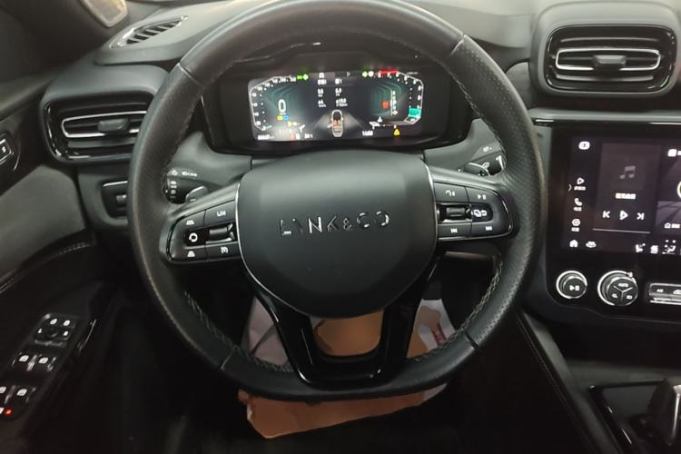 Used Lynk & Co 03 2021 2.0TD Automatic Trendy Champion Edition Steering Wheel