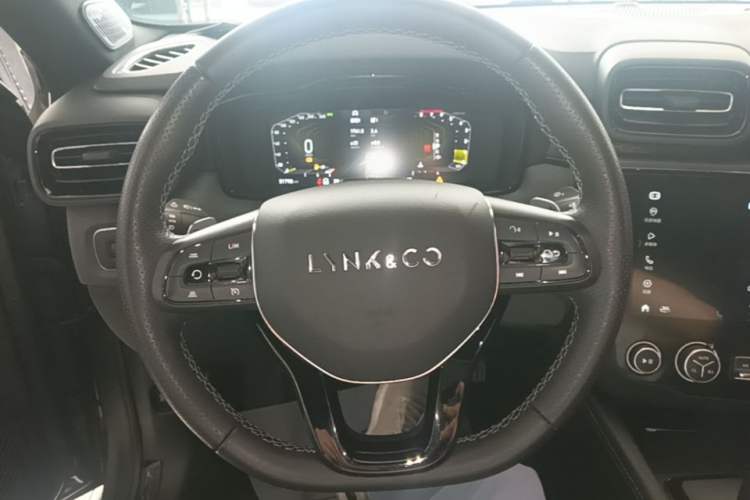Used Lynk & Co 03 2021 1.5TD DCT Jing Champion Edition Steering Wheel