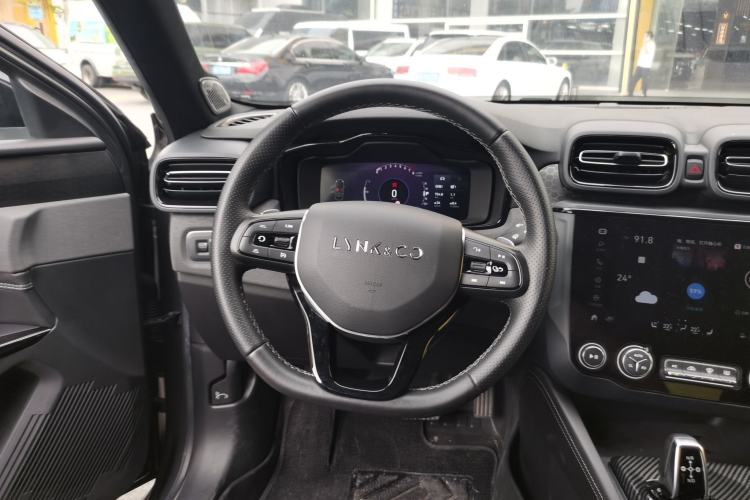 Used Lynk & Co 03 2021 2.0TD Automatic Trendy Champion Edition Steering Wheel