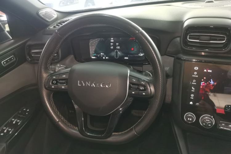 Used Lynk & Co 03 2021 2.0TD Automatic Trendy Champion Edition Steering Wheel