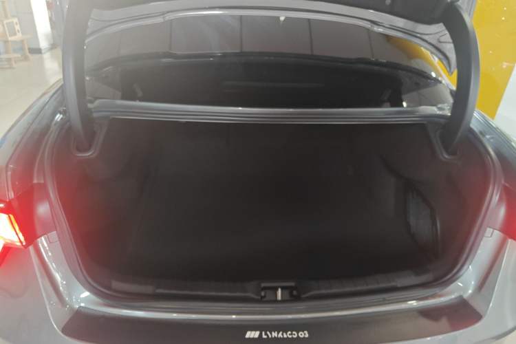 Used Lynk & Co 03 2021 1.5TD DCT Jing Champion Edition Trunk