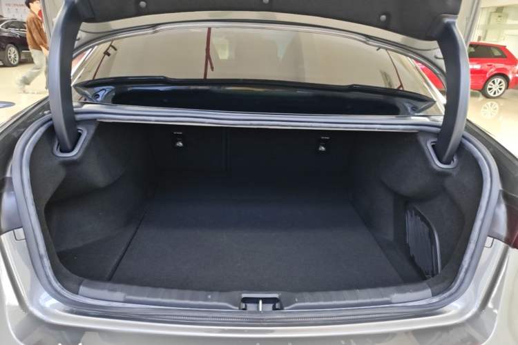 Used Lynk & Co 03 2021 1.5TD DCT Jing Champion Edition Trunk