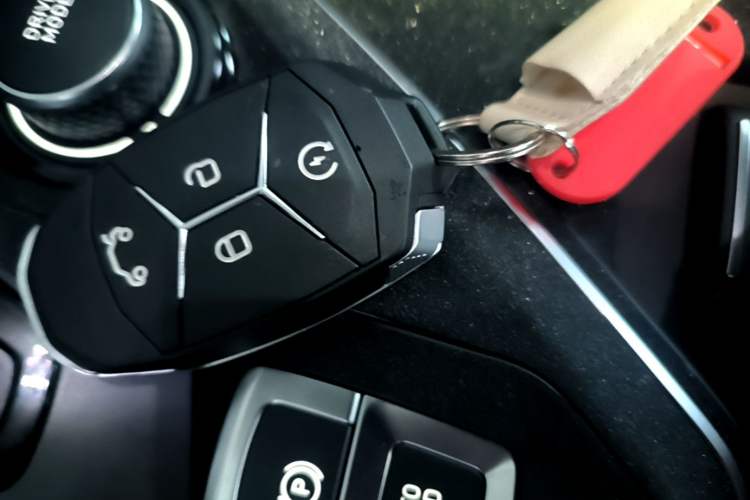 Used Lynk & Co 03 2021 1.5TD DCT JingPlus Vehicle Key