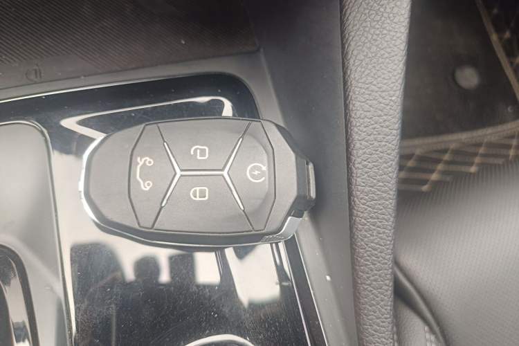 Used Lynk & Co 03 2021 2.0TD Automatic Trendy Champion Edition Vehicle Key