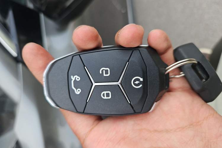 Used Lynk & Co 03 2021 2.0TD Automatic Trendy Champion Edition Vehicle Key