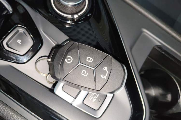 Used Lynk & Co 03 2021 2.0TD Automatic Trendy Champion Edition Vehicle Key