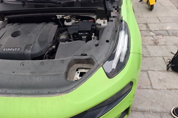 Used Lynk & Co 03 2021 2.0TD Automatic Trendy Champion Edition Engine Bay Left