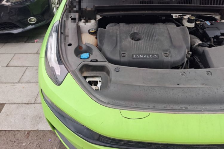 Used Lynk & Co 03 2021 2.0TD Automatic Trendy Champion Edition Engine Bay Right