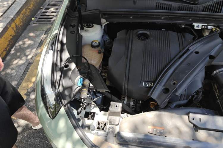 Used Lynk & Co 03 2021 1.5TD DCT Jing Champion Edition Engine Bay Right