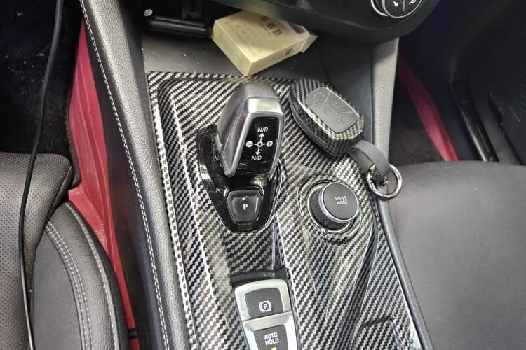 Used Lynk & Co 03 2021 1.5TD DCT Jing Champion Edition Gear Lever