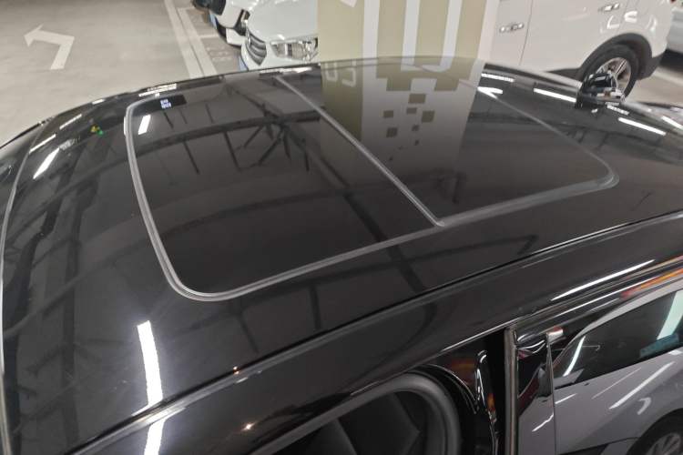 Used Lynk & Co 03 2021 1.5TD DCT JingPlus Roof