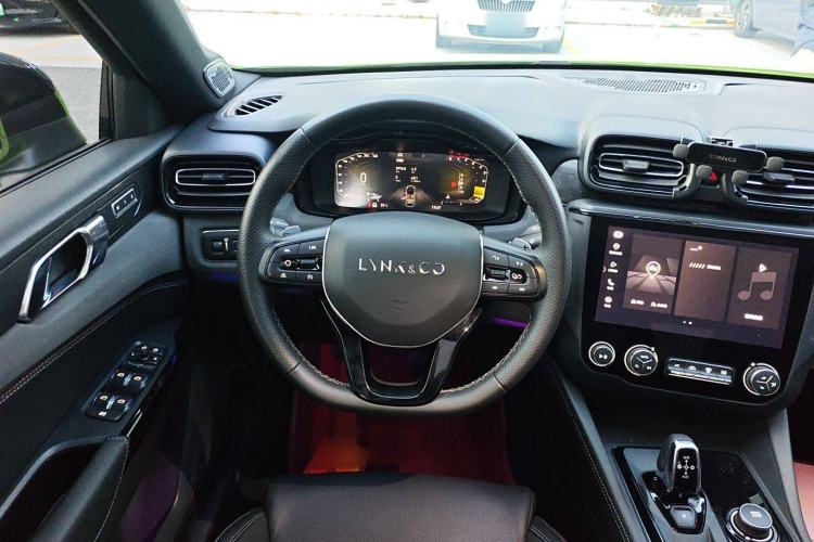 Used Lynk & Co 03 2021 2.0TD Automatic JingPro Steering Wheel