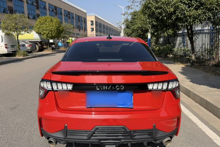 Used Lynk & Co 03 2021 1.5TD DCT JingPlus Exterior 4