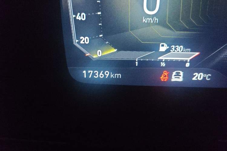 Used Lynk & Co 03 2021 2.0TD Automatic JingPro Odometer Close Up