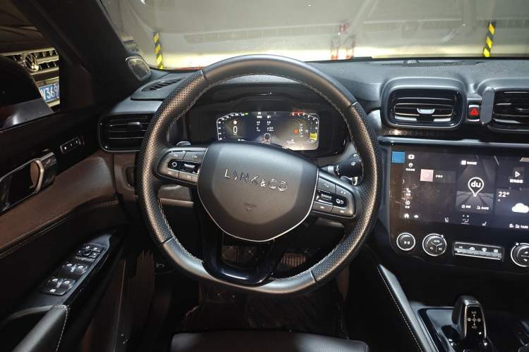Used Lynk & Co 03 2021 2.0TD Automatic JingPro Steering Wheel