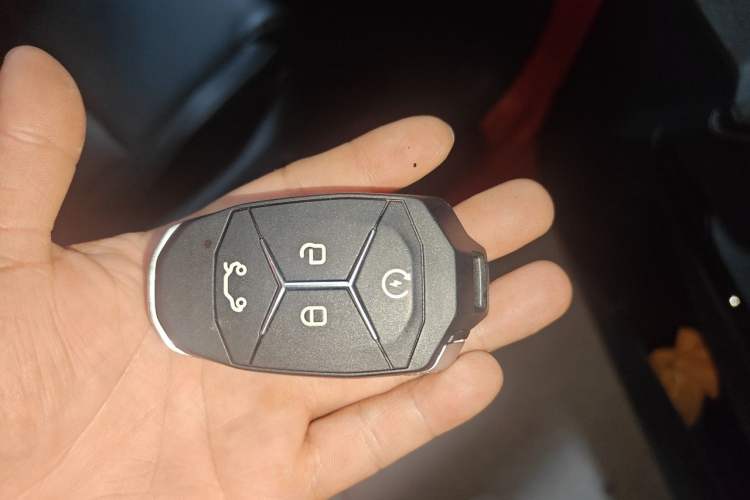 Used Lynk & Co 03 2021 2.0TD Automatic JingPro Vehicle Key