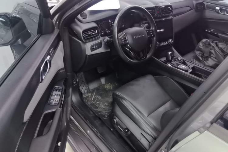 Used Lynk & Co 03 2021 2.0TD Automatic Trendy Champion Edition Driver Seat