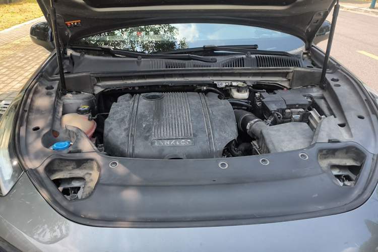 Used Lynk & Co 03 2021 1.5TD DCT Jing Champion Edition Engine Bay
