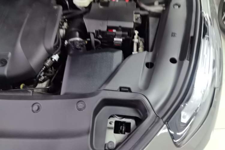 Used Lynk & Co 03 2021 2.0TD Automatic Trendy Champion Edition Engine Bay Left