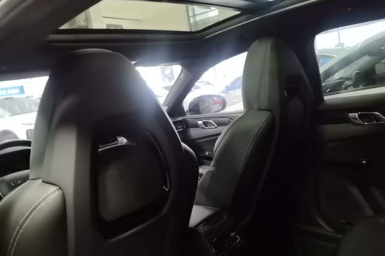 Used Lynk & Co 03 2021 2.0TD Automatic Trendy Champion Edition Headliner