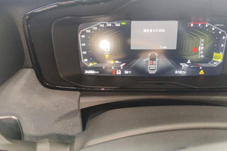 Used Lynk & Co 03 2021 2.0TD Automatic Trendy Champion Edition Odometer Close Up