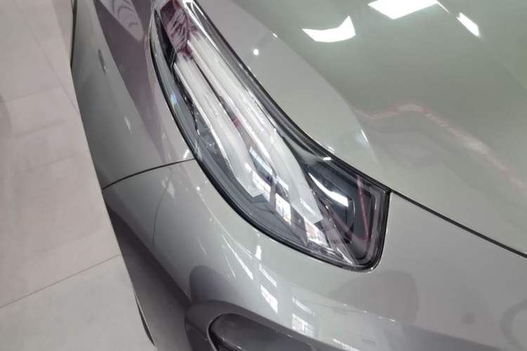 Used Lynk & Co 03 2021 2.0TD Automatic Trendy Champion Edition Right Front Headlight