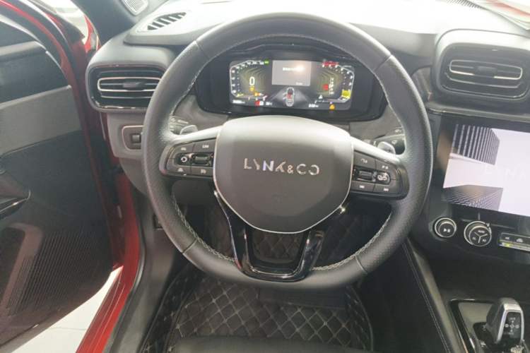 Used Lynk & Co 03 2021 2.0TD Automatic Trendy Champion Edition Steering Wheel