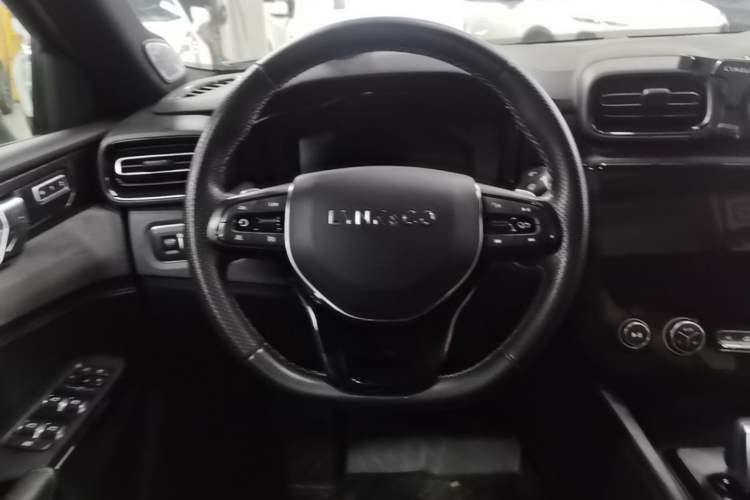 Used Lynk & Co 03 2021 2.0TD Automatic Trendy Champion Edition Steering Wheel