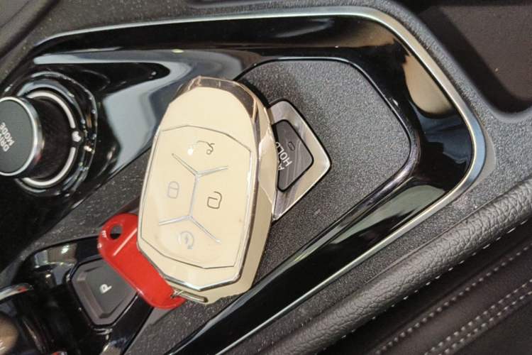 Used Lynk & Co 03 2021 2.0TD Automatic Trendy Champion Edition Vehicle Key