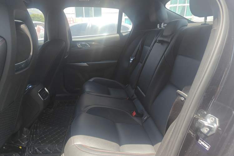 Used Lynk & Co 03 2021 2.0TD Automatic Jing Plus Interior 2