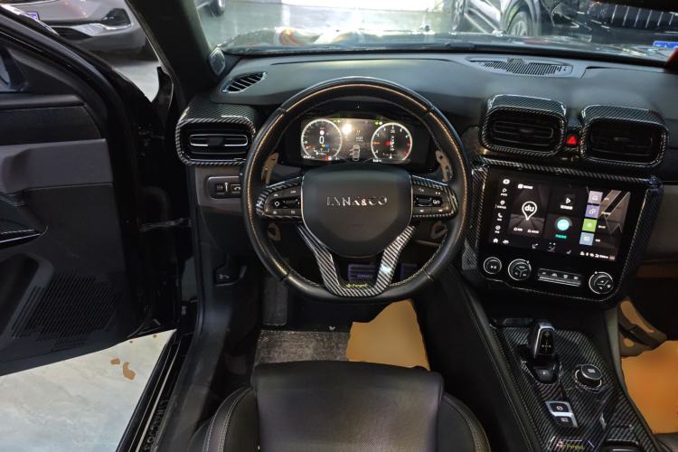 Used Lynk & Co 03 2021 2.0TD Automatic Trendy Champion Edition Steering Wheel