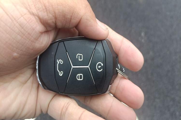 Used Lynk & Co 03 2021 2.0TD Automatic Trendy Champion Edition Vehicle Key