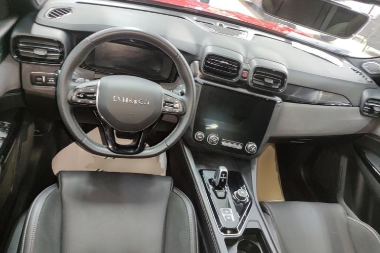 Used Lynk & Co 03 2021 1.5TD DCT Jing Champion Edition Center Console