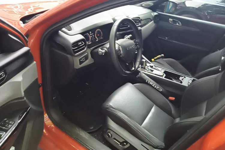 Used Lynk & Co 03 2021 2.0TD Automatic JingPro Driver Seat