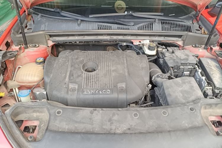 Used Lynk & Co 03 2021 2.0TD Automatic Jing Plus Engine Bay