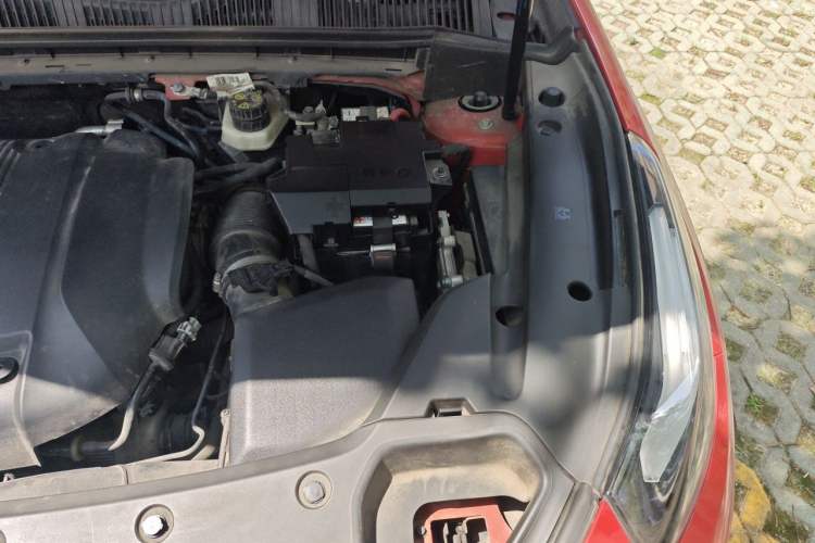 Used Lynk & Co 03 2021 2.0TD Automatic Trendy Champion Edition Engine Bay Left