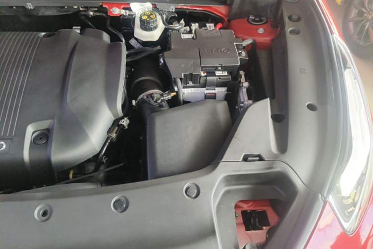 Used Lynk & Co 03 2021 2.0TD Automatic Trendy Champion Edition Engine Bay Left