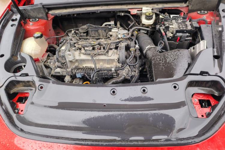 Used Lynk & Co 03 2021 1.5TD DCT JingPro Engine Bay