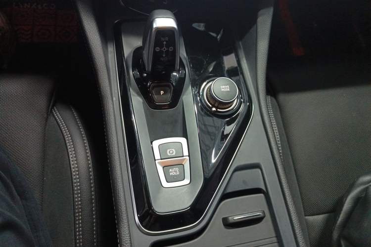 Used Lynk & Co 03 2021 1.5TD DCT Jing Champion Edition Gear Lever