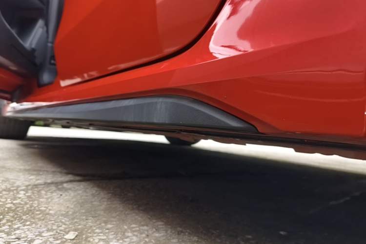 Used Lynk & Co 03 2021 1.5TD DCT Jing Champion Edition Left Side Sill