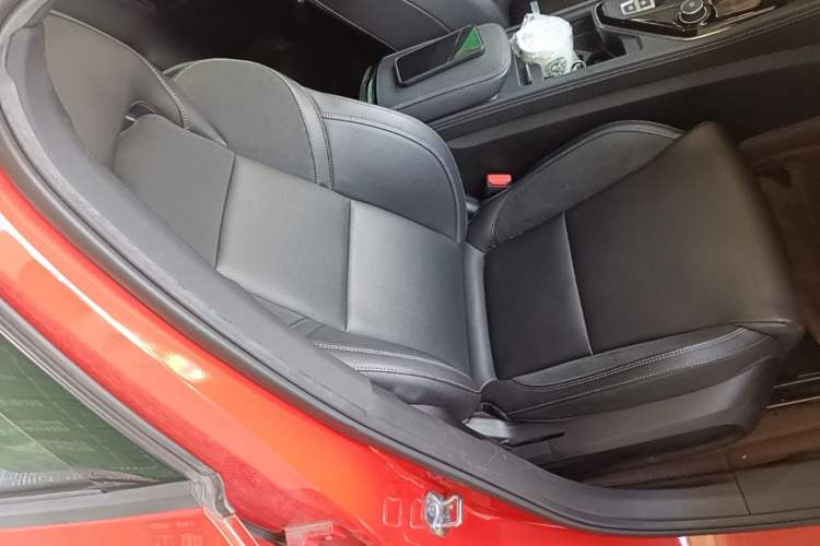 Used Lynk & Co 03 2021 2.0TD Automatic Jing Plus Right Front Seat