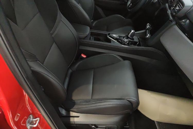 Used Lynk & Co 03 2021 1.5TD DCT Jing Champion Edition Right Front Seat