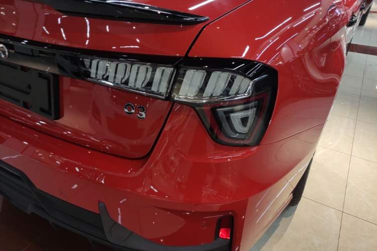 Used Lynk & Co 03 2021 1.5TD DCT Jing Champion Edition Right Rear Taillight