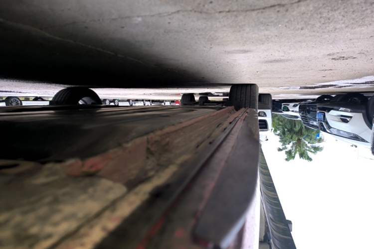 Used Lynk & Co 03 2021 1.5TD DCT Jing Champion Edition Right Side Sill