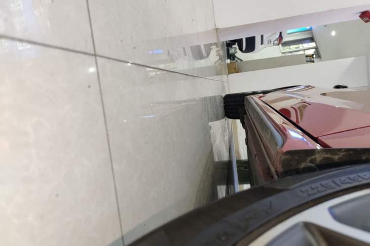 Used Lynk & Co 03 2021 1.5TD DCT Jing Champion Edition Right Side Sill