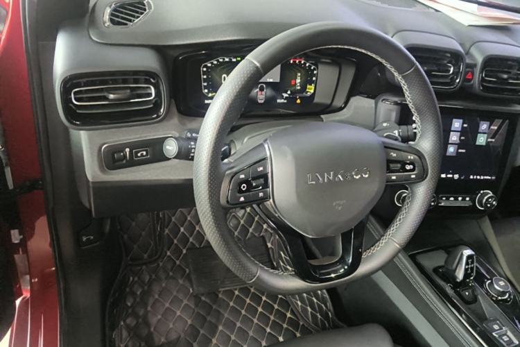 Used Lynk & Co 03 2021 2.0TD Automatic Trendy Champion Edition Steering Wheel