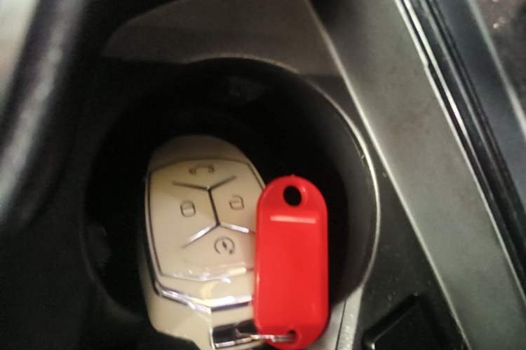 Used Lynk & Co 03 2021 2.0TD Automatic Trendy Champion Edition Vehicle Key