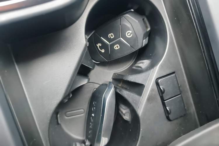 Used Lynk & Co 03 2021 1.5TD DCT Jing Champion Edition Vehicle Key
