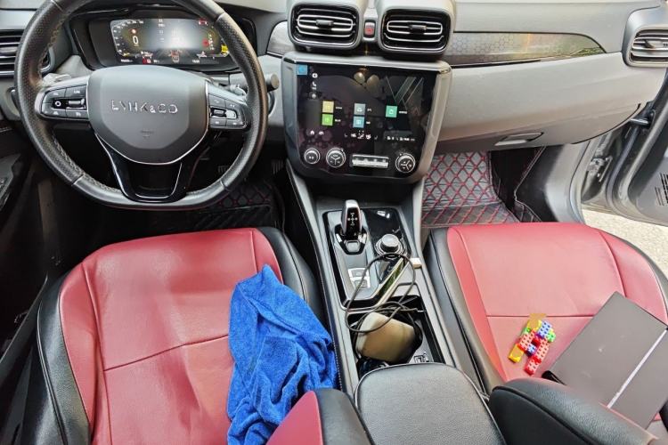 Used Lynk & Co 03 2021 1.5TD DCT Jing Champion Edition Center Console